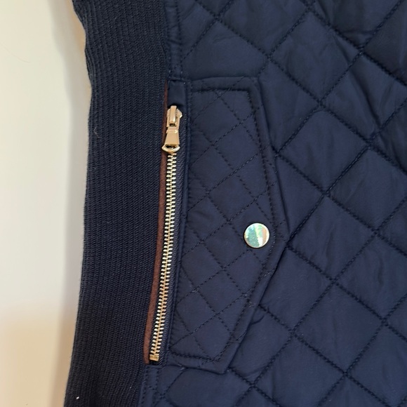 Active User Blue Quilted Vest with Stand-Up Collar - Picture 4 of 5